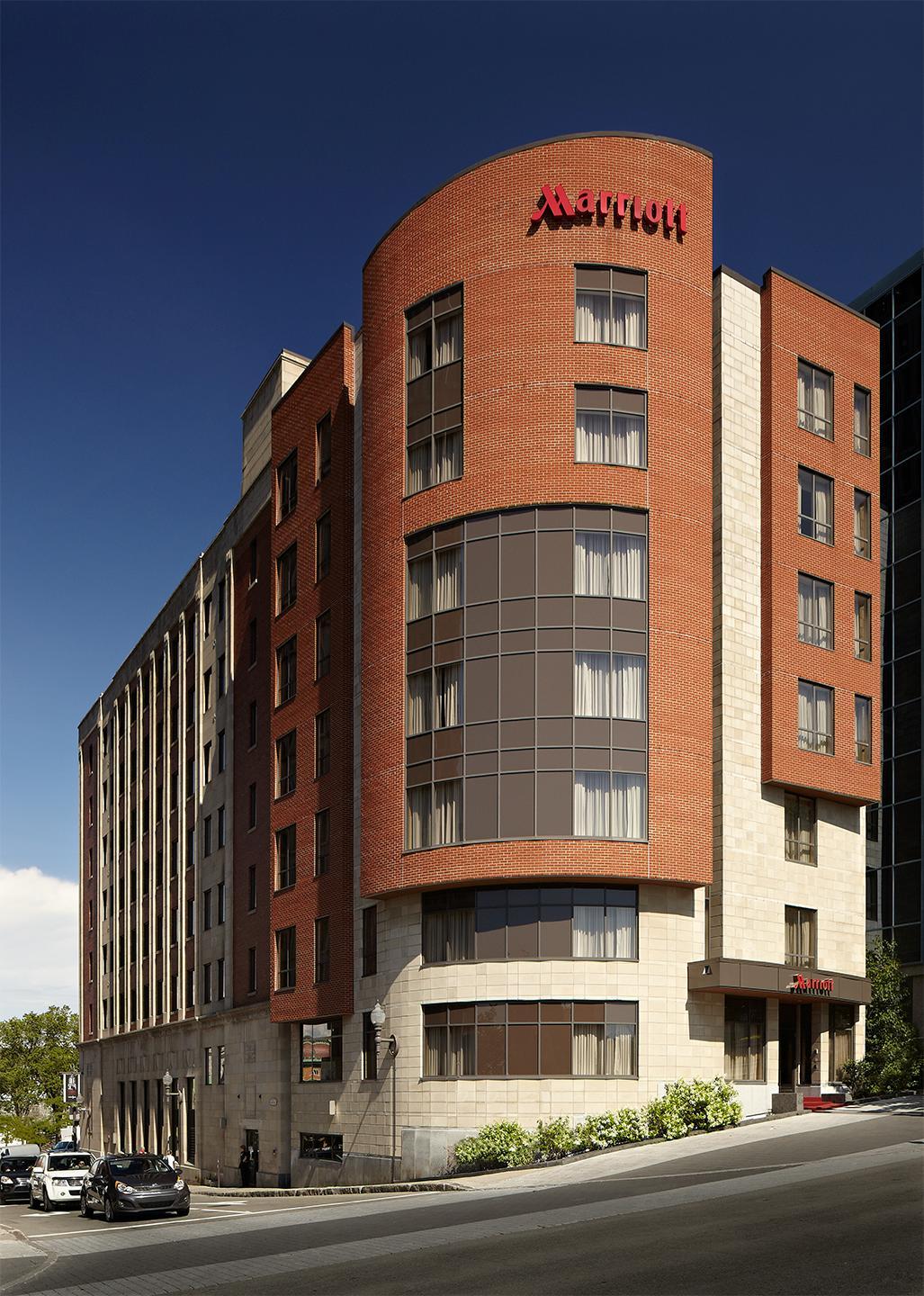 Marriott Quebec City Downtown Exterior photo
