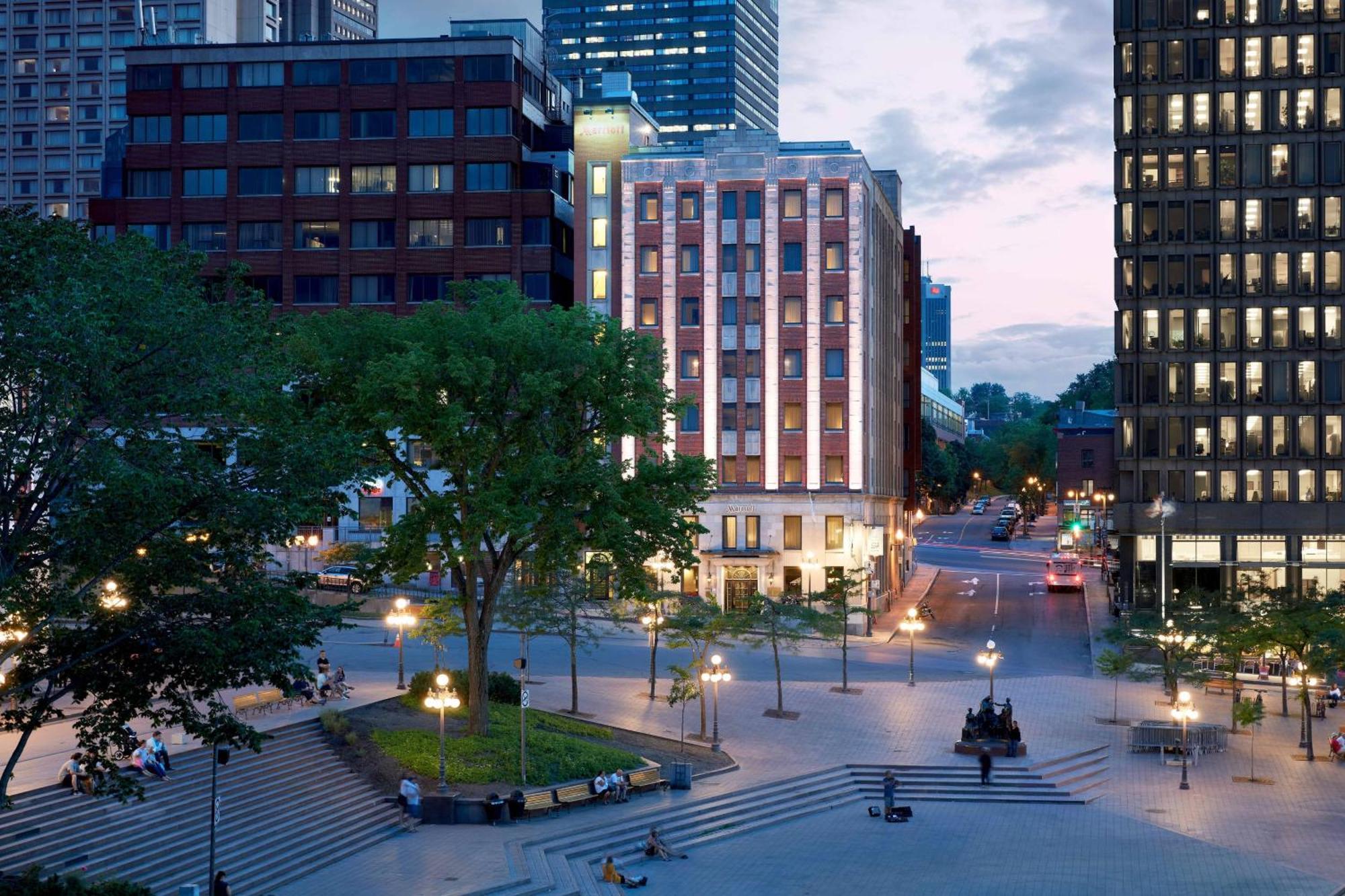 Marriott Quebec City Downtown Exterior photo
