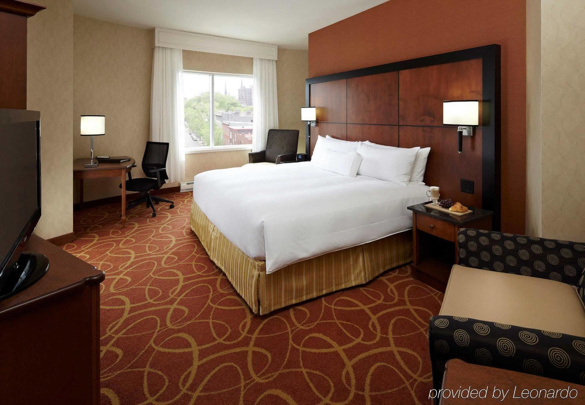 Marriott Quebec City Downtown Exterior photo